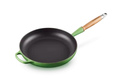 Le Creuset Koekenpan Rond Met Open Greep ø 28 Cm Gietijzer Bamboo 6 Le Creuset Koekenpan Rond Met Open Greep ø 28 Cm Gietijzer Bamboo -Keuken Pot Winkel lc 20210721 hl ps fs 20258284080422 002 1