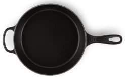Le Creuset Signature Cassadou Braadpan ø 26 Cm Gietijzer Mat Zwart 6 Le Creuset Signature Cassadou Braadpan ø 26 Cm Gietijzer Mat Zwart -Keuken Pot Winkel t 3f42069ad8a2a64bead9826b270548ae